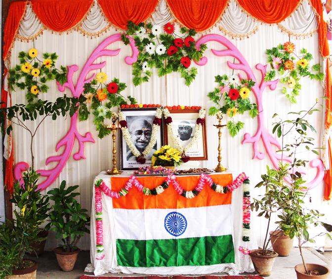 Leader Mahatma Gandhi Birthday Celebration – 2011